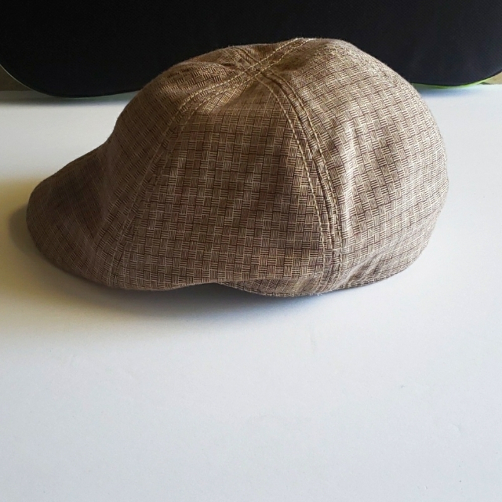 LIDS tan cap - Picture 2 of 6